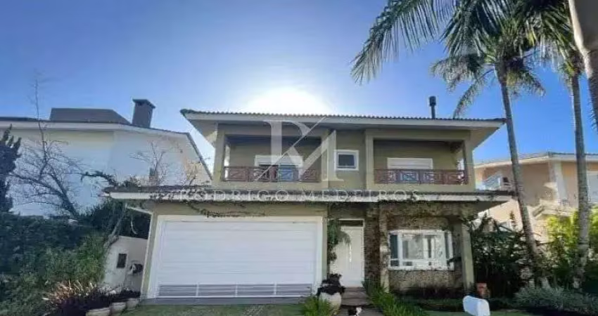 Casa à venda em jurerê internacional, florianópolis – 3 suítes e piscina