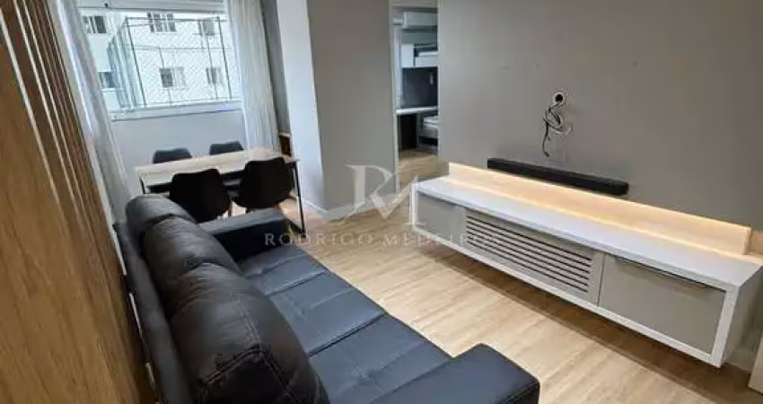 Apartamento mobiliado com 2 quartos na pedra branca, palhoça