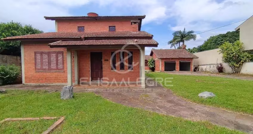 Sobrado + casa auxiliar em terreno de 1.864m² em Esteio