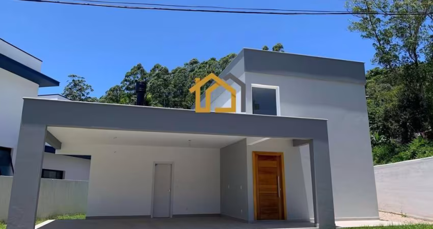 Casa à venda no bairro Cachoeira do Bom Jesus - Florianópolis/SC