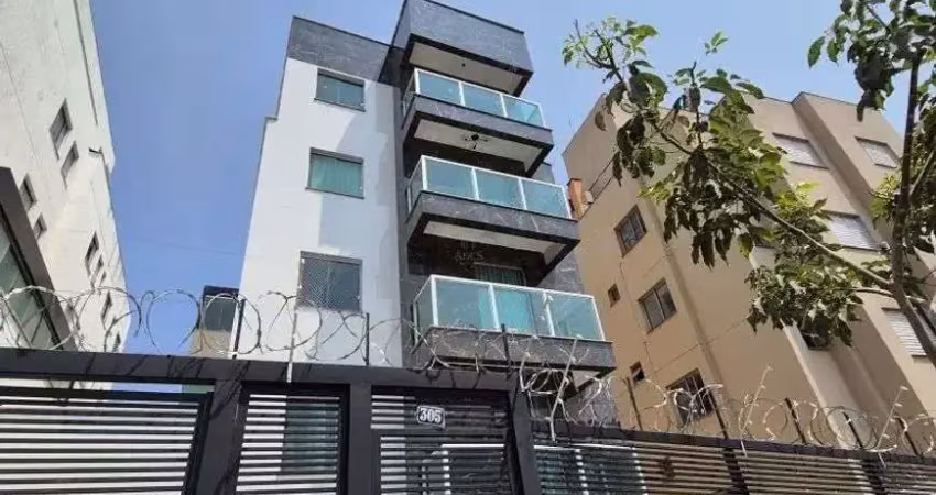 Cobertura - 5 qts. - 1 suíte c/ varanda - 3 vg. - apenas r$750k