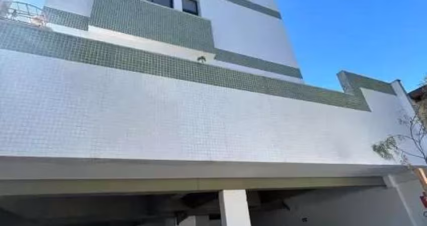 Apartamento - 03 qt. - 01 suíte - 02 vg. - R$ 589K