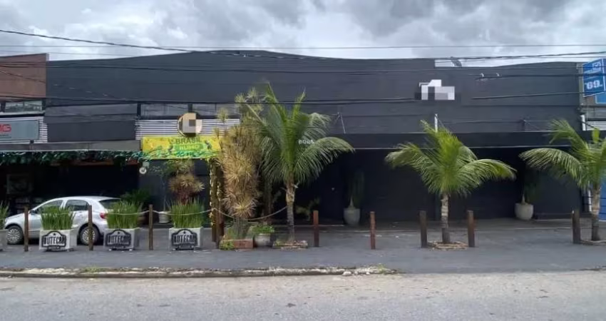 GALPÃO/DEPÓSITO/ARMAZÉM á VENDA - com 175m² - 03 banheiros - R$1.250Mi