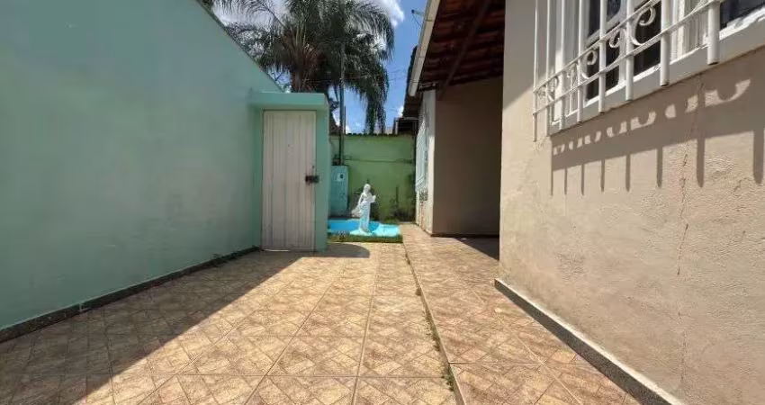 Casa com 4 quartos à venda, 270m² - santa branca - r$650k