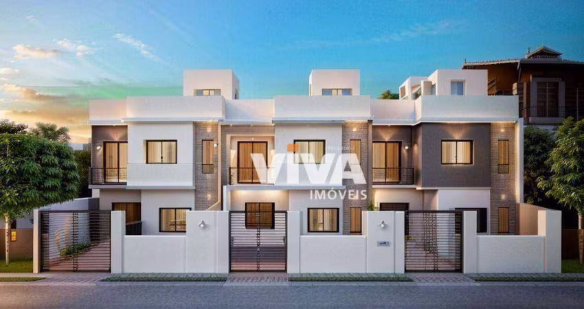 Sobrado com 2 dormitórios à venda, 64 m² por R$ 480.000,00 - Espinheiros - Itajaí/SC