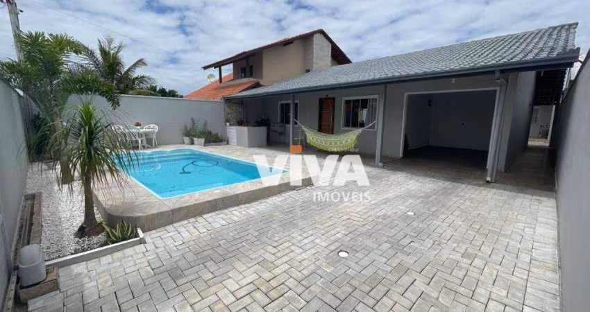 Casa com 3 dormitórios à venda, 260 m² por R$ 1.300.000,00 - Centro - Navegantes/SC