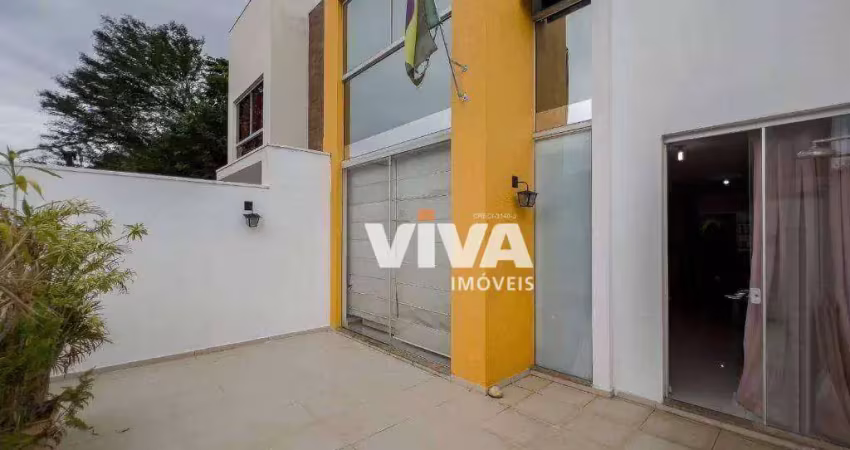 Sobrado com 3 dormitórios sendo 1 suíte à venda, 186 m² por R$ 1.065.000 - Fazenda - Itajaí/SC