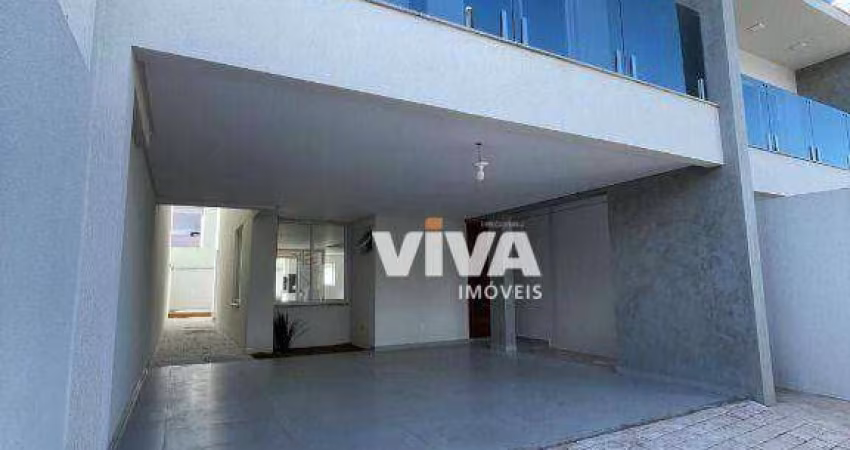 Sobrado com 3 dormitórios à venda, 160 m² por R$ 1.490.000 - Centro - Itajaí/SC