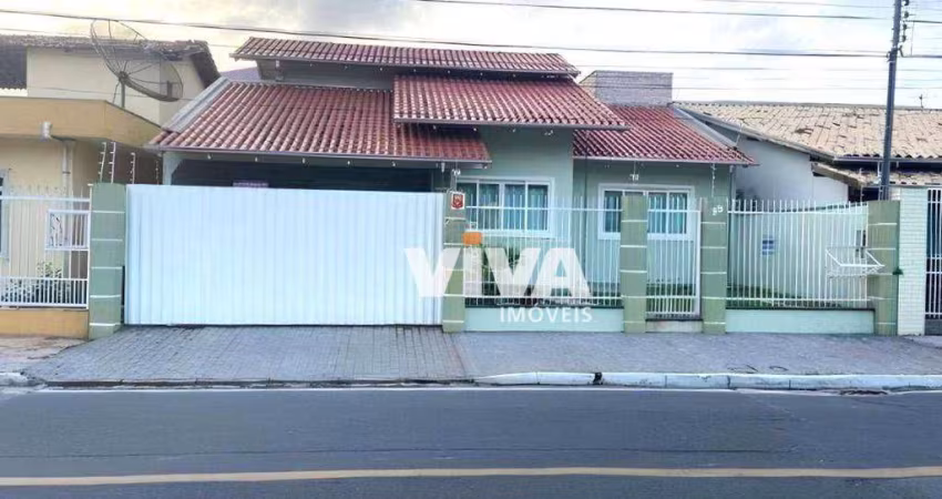 Casa com 2 dormitórios à venda, 200 m² por R$ 720.000,00 - Cordeiros - Itajaí/SC