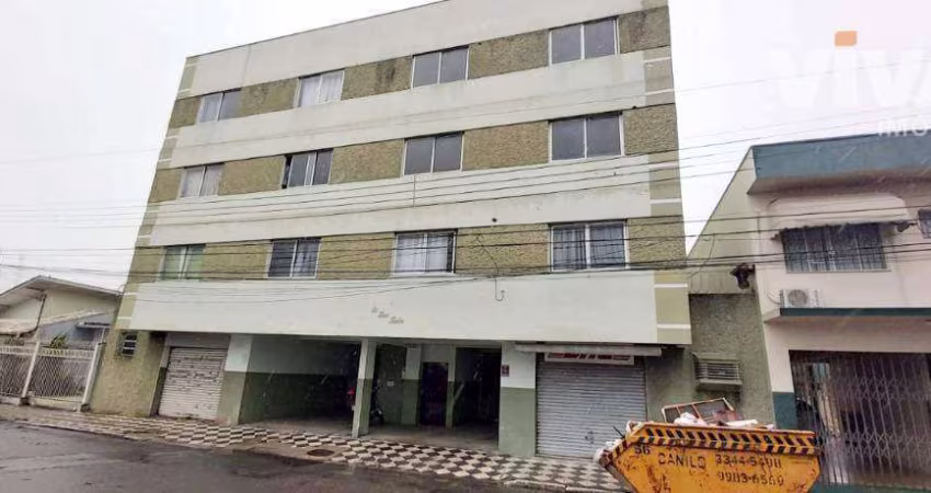Apartamento com 3 dormitórios para alugar por R$ 3.022,01/mês - Centro - Itajaí/SC