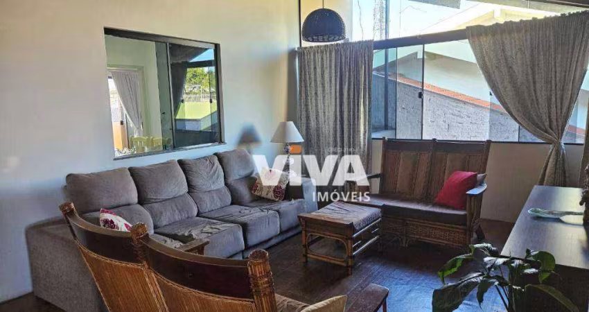 Casa com 3 dormitórios para alugar, 100 m² por R$ 3.900,00/mês - São João - Itajaí/SC