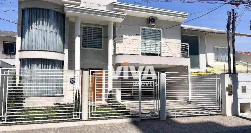 Casa com 3 dormitórios à venda, 196 m² por R$ 1.750.000,00 - São Judas - Itajaí/SC