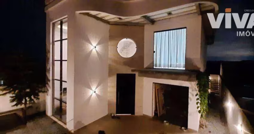Casa com 2 dormitórios à venda, 285 m² por R$ 745.000,00 - Espinheiros - Itajaí/SC