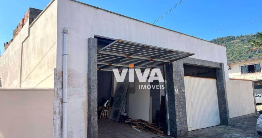 Casa com 3 dormitórios à venda, 240 m² por R$ 850.000,00 - Ressacada - Itajaí/SC
