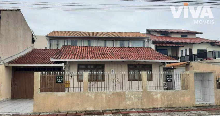 Casa com 3 dormitórios à venda por R$ 750.000,00 - Cordeiros - Itajaí/SC