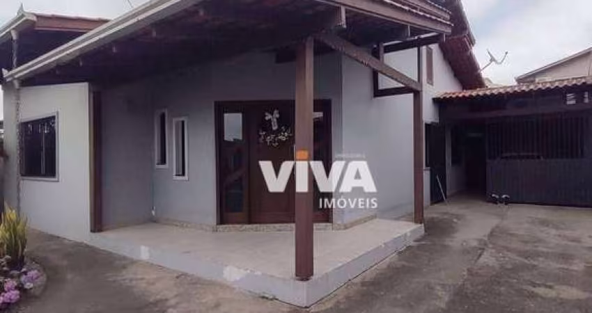 Casa com 3 dormitórios à venda, 172 m² por R$ 1.000.000 - São Vicente - Itajaí/SC