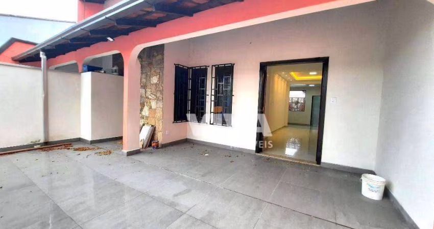 Casa com 2 dormitórios para alugar, 60 m² por R$ 4.471,00/mês - São João - Itajaí/SC