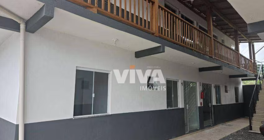Kitnet com 1 dormitório para alugar, 30 m² por R$ 1.440,00/mês - Espinheiros - Itajaí/SC