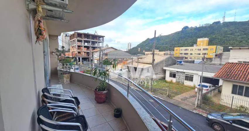 Casa com 4 dormitórios para alugar, 180 m² por r$ 5.090,00/mês - centro - itajaí/sc
