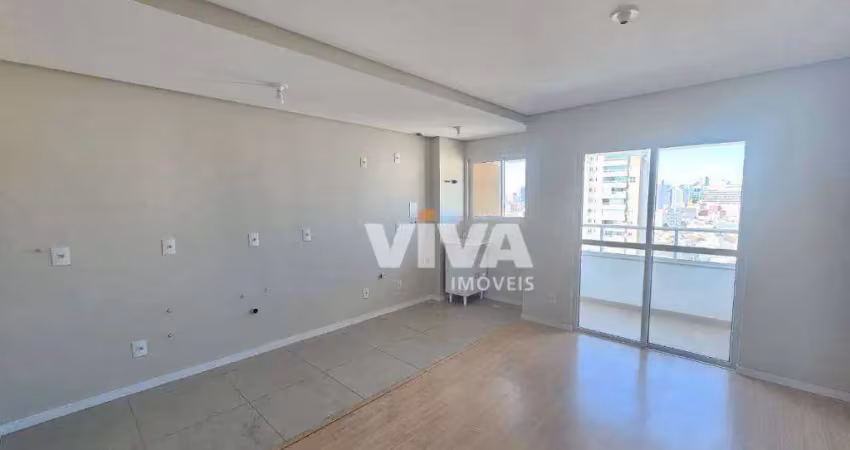 Apartamento com 2 dormitórios para alugar, 63 m² por r$ 3.880/mês - vila operária - itajaí/sc