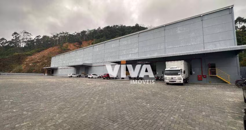 Galpão para alugar, 2665 m² por r$ 76.694,53/mês - espinheiros - itajaí/sc