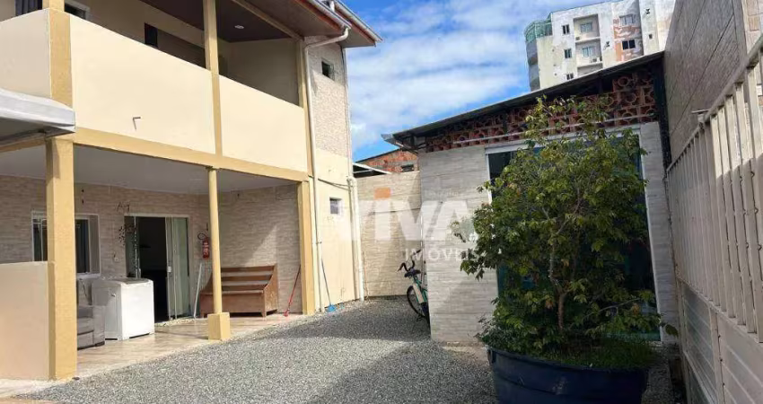 Casa com 3 dormitórios à venda, 80 m² por r$ 650.000 - cordeiros - itajaí/sc
