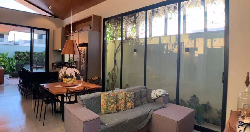 Casa em condomínio fechado com 3 quartos à venda na Avenida Antônio Borella, Jardim São Domingos, Marília