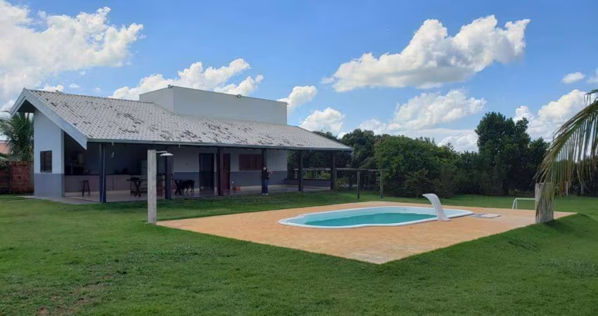 Chácara / sítio com 1 quarto à venda na Rua São Luiz, Chácaras Bela Vista I e II (Padre Nóbrega), Marília