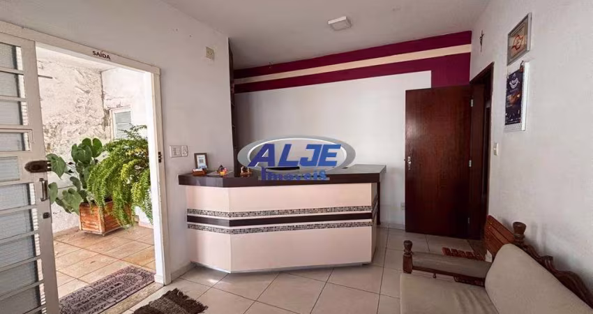 Casa com 4 quartos à venda na Rua Campos Salles, Centro, Marília