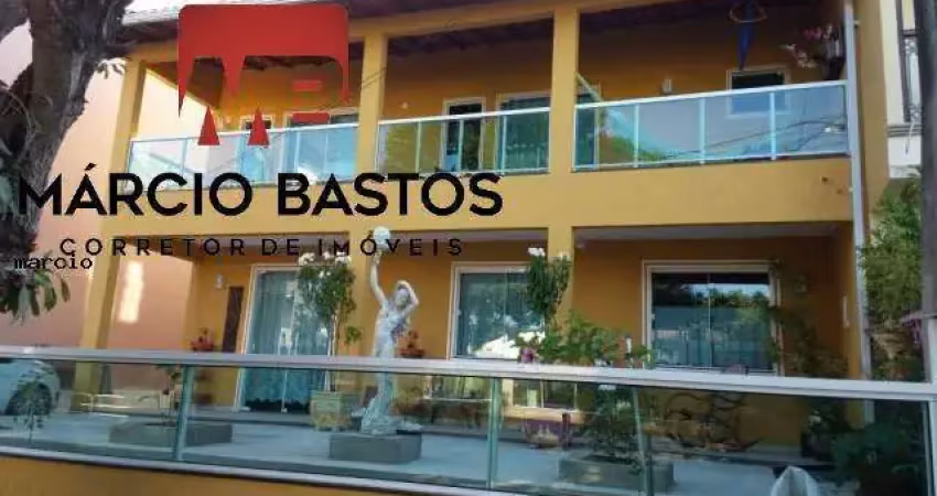 Duplex para Venda em Araruama, Pontinha, 3 dormitórios, 2 suítes, 4 banheiros, 2 vagas
