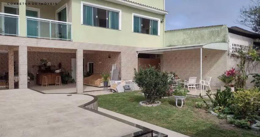 Casa para Venda em Araruama, Pontinha, 5 dormitórios, 1 suíte, 4 banheiros, 3 vagas