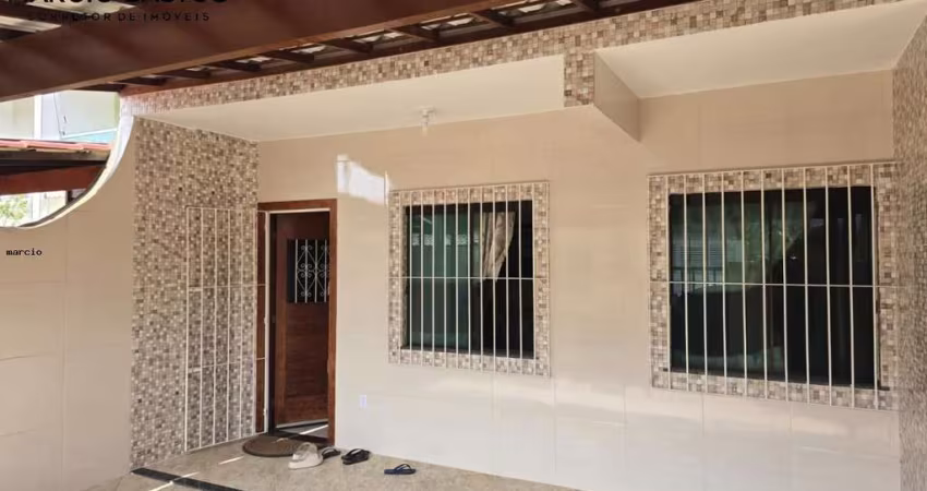 Casa para Venda em Araruama, Vila Capri, 2 dormitórios, 1 suíte, 2 banheiros