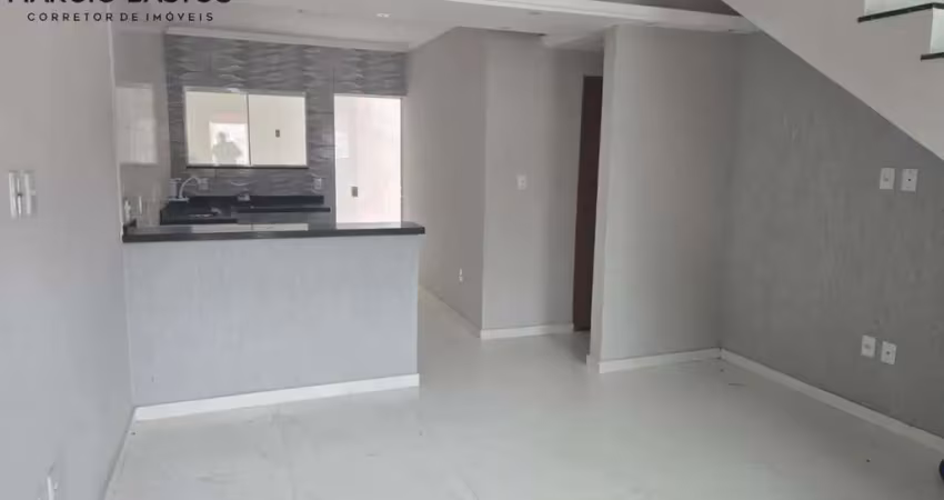 Duplex para venda em araruama, praça da bandeira, 2 dormitórios, 2 banheiros, 1 vaga
