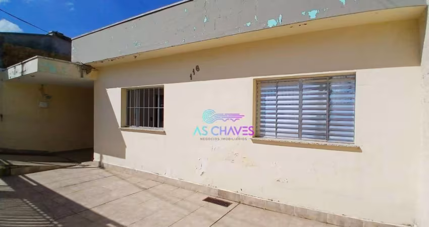 Casa no Retiro com 2 quartos, quintal, edícula, 2 vagas, aceita financiamento -  R$ 550.000