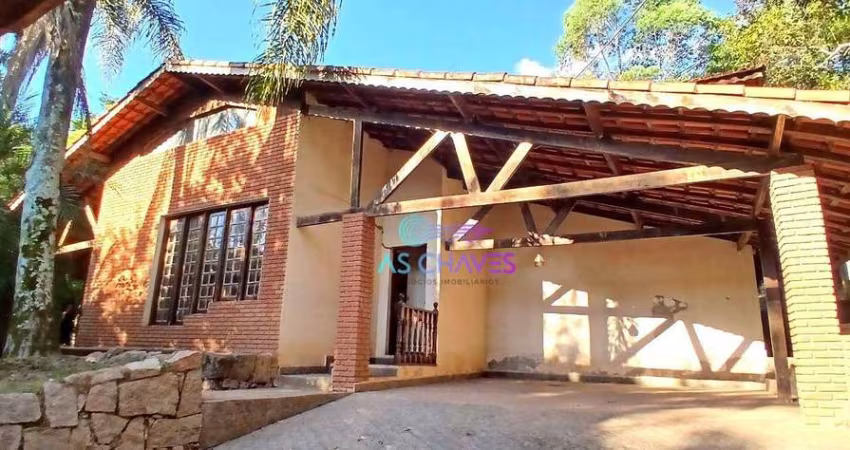 Casa de Campo no Condomínio Champs Prive em Campo Limpo Pta SP  4 quartos , área gourmet  R$ 545.000