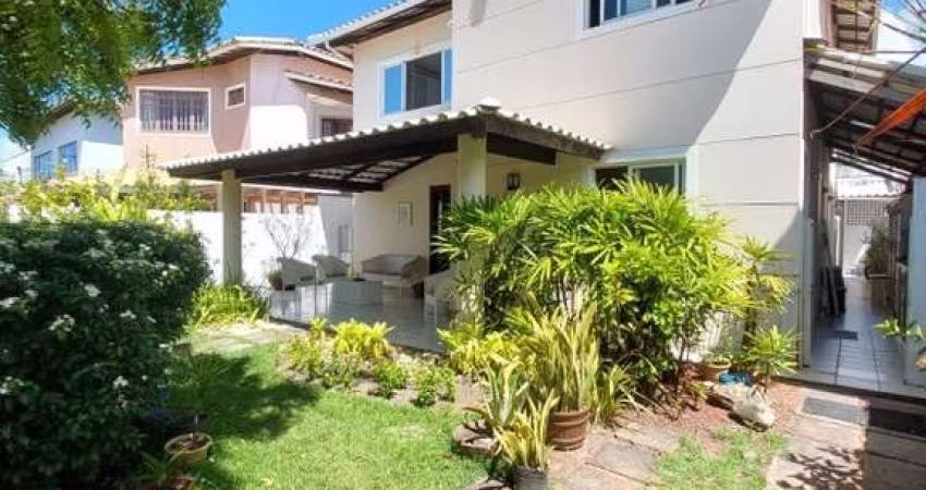 Casa em condomínio fechado com 4 quartos à venda na Rua dos Pelicanos, 1, Piatã, Salvador