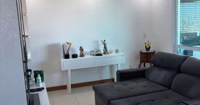 Apartamento 2 Quartos para Venda em Salvador, Alphaville I, 2 dormitórios, 2 suítes, 3 banheiros, 2 vagas