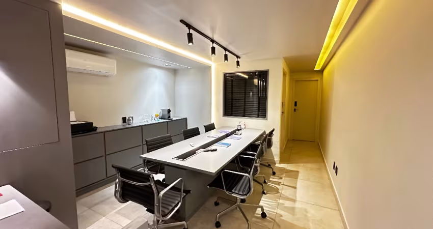 SALA TODA COMPLETA COM PROJETADOS E MOBILIA