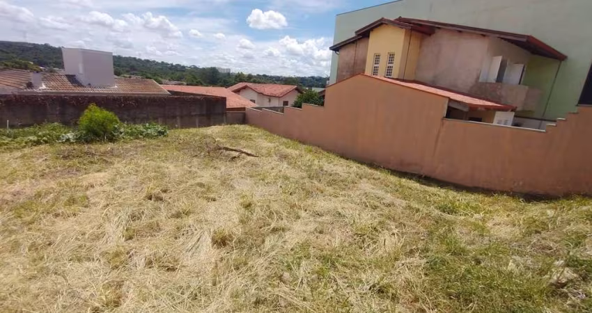 Terreno comercial e residencial de 300m² em excelente localização na Cidade de Valinhos _SP