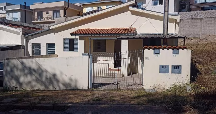 Casa para locação com 3 quartos e garagem para dois carros, Vila Sônia, VALINHOS - SP