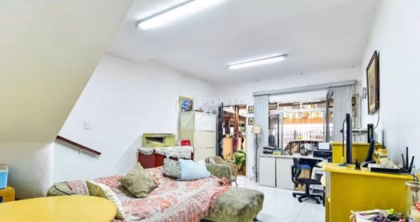 Casa à venda na Saúde , 2 dormitórios, 99m²