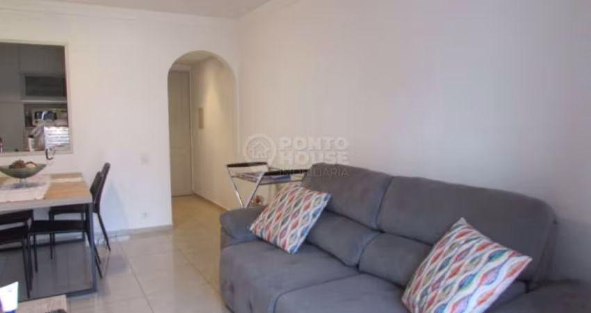 Apartamento á venda no bairro da Vila Gumercindo de 2 dormitórios e 1 vaga