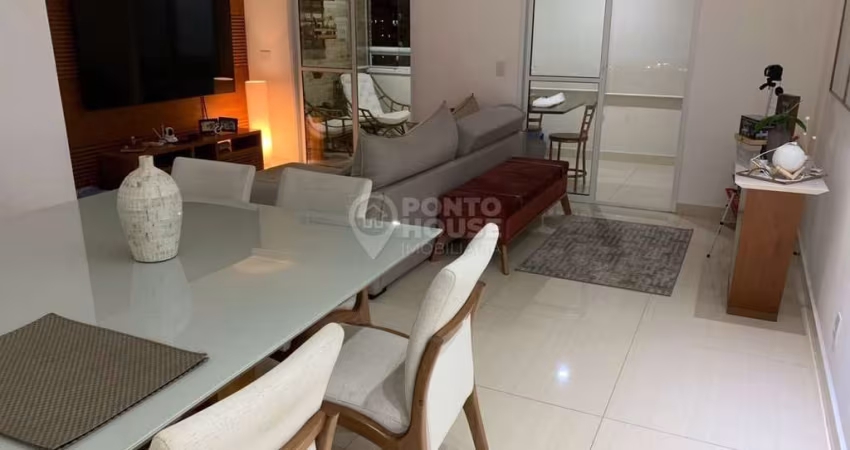 Apartamento à venda no bairro Ipiranga de 2 dormitórios, 1 suite e 2 vagas