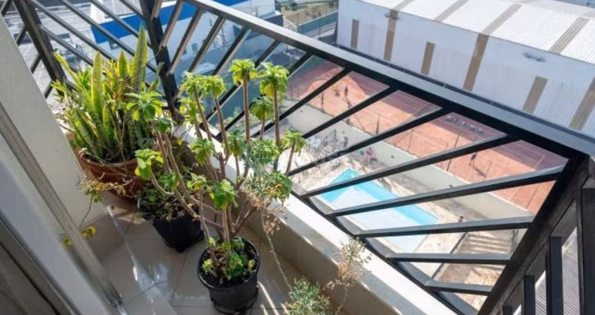 Apartamento à venda no bairro Vila Gumercindo de 3 dormitórios, 1 suíte e 1 vaga