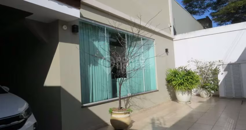 Casa de vila à venda no bairro planalto paulista, 3 dormitórios, 4 vagas