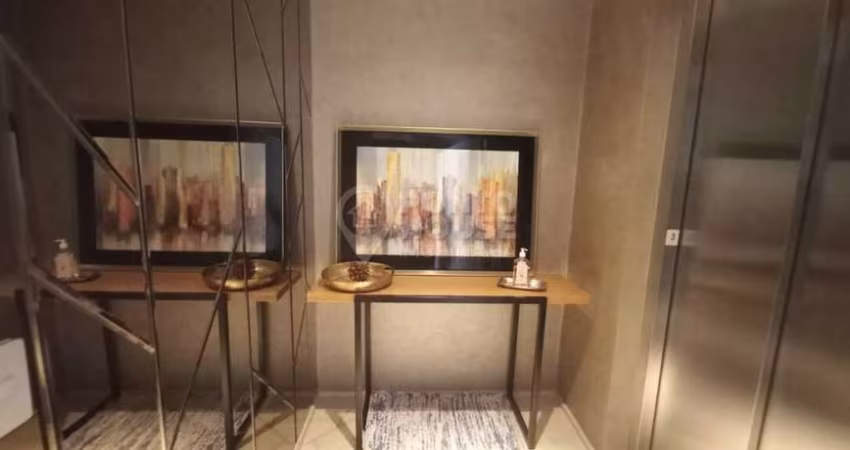Apartamento à venda varanda gourmet no bairro Vila Gumercindo com 3 suítes e 3 vagas.