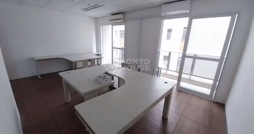 Sala comercial à venda e locação no bairro Vila Mariana de 34m² e 1 vaga