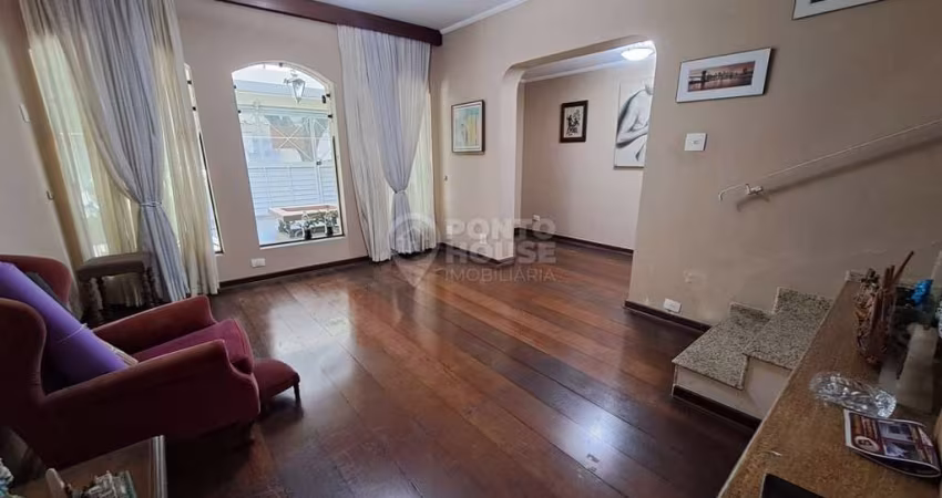 Casa à Venda Planalto Paulista 3 Dormitórios, 2 Vagas, Pertinho da Padaria Ceci
