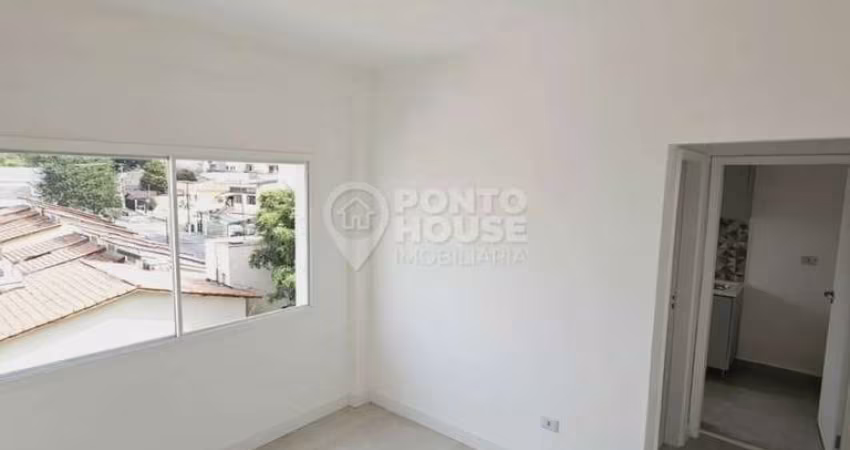 Apartamento à venda no bairro Saúde com 1 dormitório e 1 sala próximo ao metrô Saúde