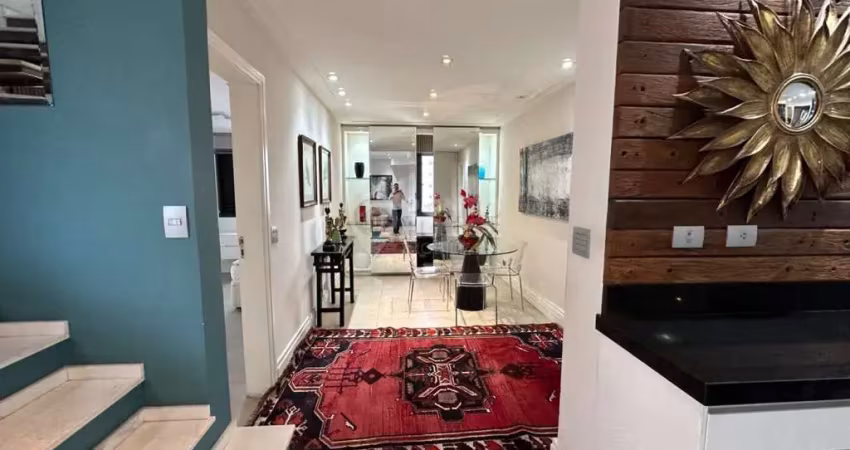 Cobertura duplex, modernizada, 03 suítes, mobiliada, 02 vagas e lazer